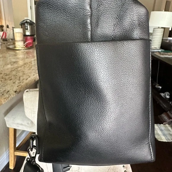 MINA BAIE EMMY MIDI VEGAN BABY DIAPER BAG BLACK GUNMETAL TOTE BAG - Picture 5 of 7